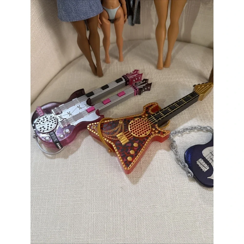L.O.L. Surprise! O.M.G. Fashion Doll Lot Of‎ 4 With Accessories Guitars READ!